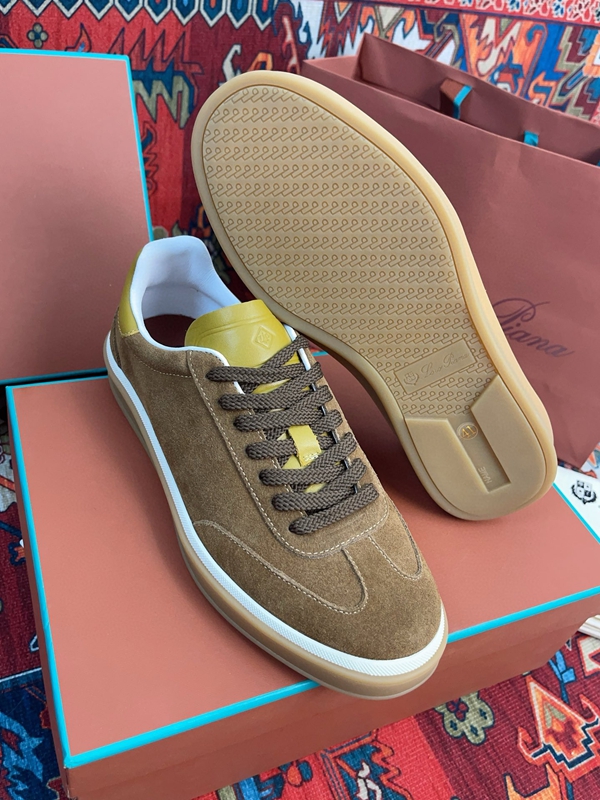 スーパーコピーブランド靴角部分ディテール